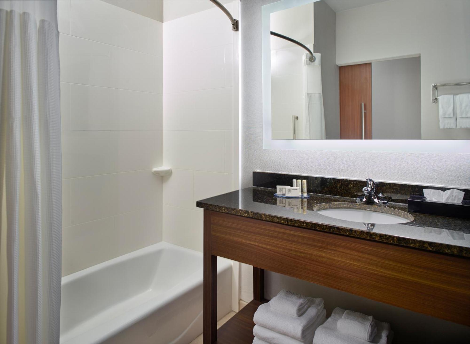 Fairfield Inn & Suites By Marriott Asheville Airport/Fletcher Ngoại thất bức ảnh